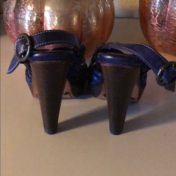 Frye Joy Huarache Deep Purple Heels Sandals Sz.7.5 - Picture 5 of 6